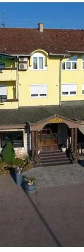 Motel Atos，位于拉克塔希的酒店
