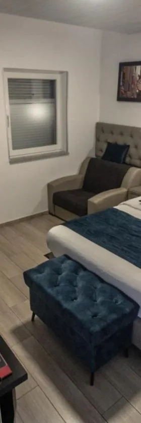Motel Atos Bungalovi，位于Nova Topola的酒店