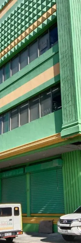 Meaco Royal Hotel- Lucena，位于卢塞纳的酒店