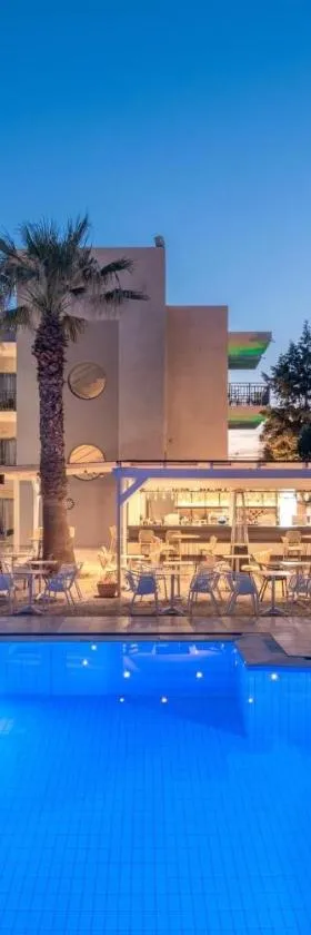 Gouves Bay by Omilos Hotels，位于古瓦伊的酒店