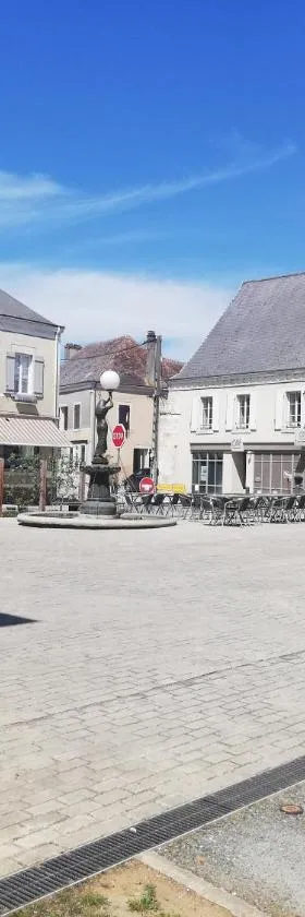 BerryBreak 3，位于Neuvy-Saint-Sépulchre的酒店