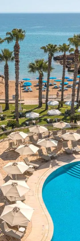 Louis Althea Beach，位于普罗塔拉斯的酒店