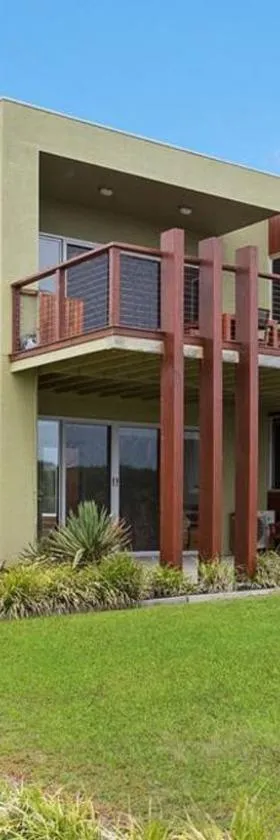 Martyrs Lookout - Luxury Accommodation，位于彼得伯勒的酒店