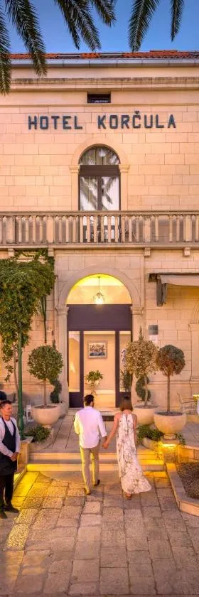 Aminess Younique Korcula Heritage Hotel，位于科尔丘拉的酒店