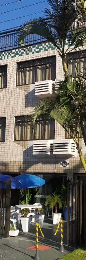 Hotel Nautico，位于瓜拉图巴的酒店