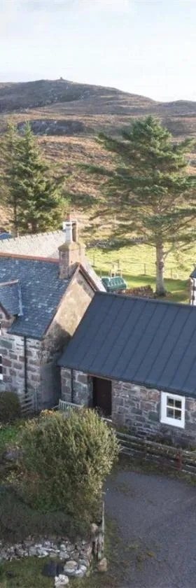 The Smithy House & Cottages，位于洛欣弗的酒店