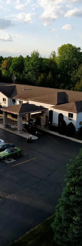 Bay Inn，位于托瓦斯城的酒店