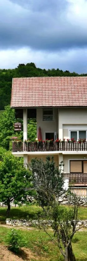 Apartment Marija Zupan，位于拉科维察的酒店