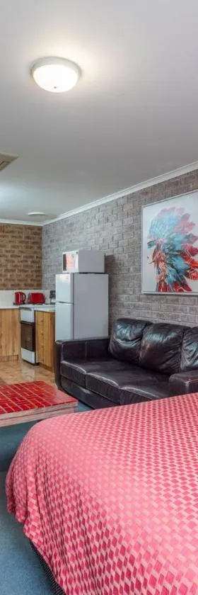 Eildon Parkview Motor Inn Room 10，位于艾尔登的酒店