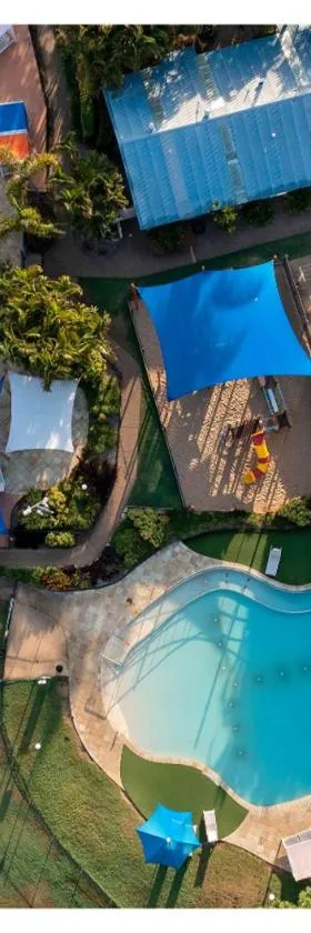 Discovery Parks - Coolwaters, Yeppoon，位于Kinka的酒店