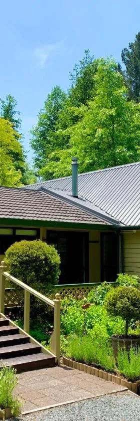 River Road Spa Lodge - Broadlands Forest，位于陶波的酒店