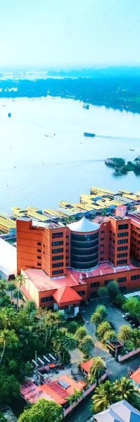 Ramada by Wyndham Alleppey，位于阿勒皮的酒店