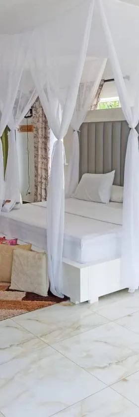 Eco hotel el bosque，位于多拉代尔的酒店