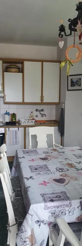 费赫尔罗萨公寓，位于切尔塞格托毛伊的酒店