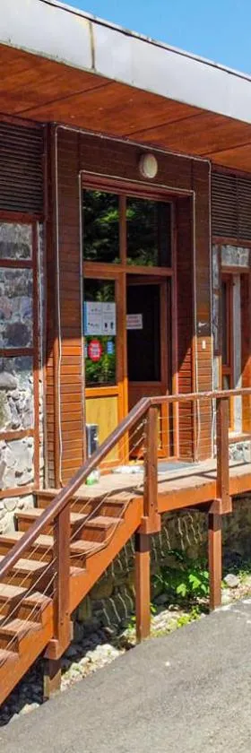 Mtirala National Park hotel ORBEZA，位于科布列季的酒店