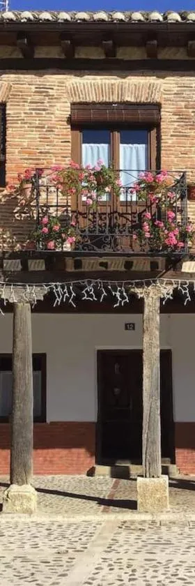 Casa Histórica Aldana, Plaza Vieja，位于Saldaña的酒店