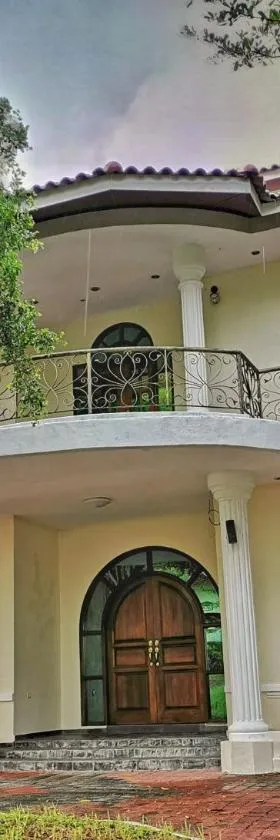 Yussy Homestay at Afamosa Bungalow，位于Kampong Alor Gajah的酒店