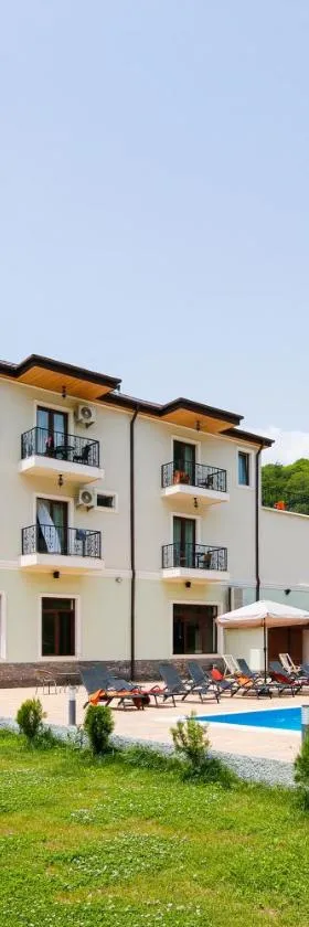 Sviana Resort，位于泰拉维的酒店