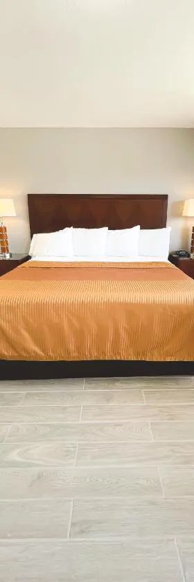 ECONOMY INN，位于Brownfield的酒店