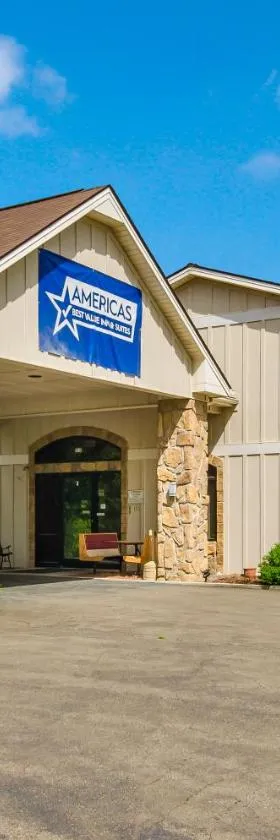 Americas Best Value Inn & Suites Independence VA，位于Independence的酒店