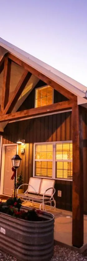 Knotty Squirrel Cabins，位于芒廷维尤的酒店