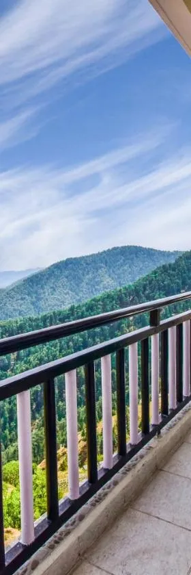 Hotel Valley View - BEST For Family Vacations-Conference-MICE Events，位于柴尔的酒店