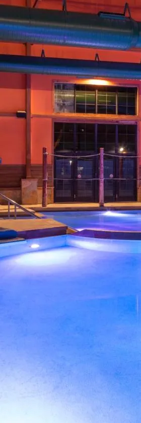 bantr Grand Hotel Wausau - Rothschild，位于罗斯切尔德的酒店