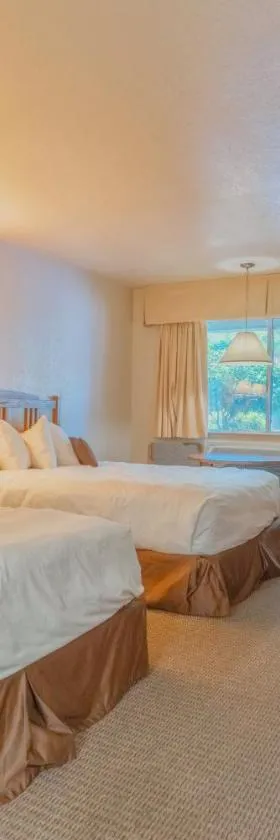 Mariposa Lodge，位于马里波萨的酒店