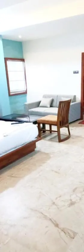 Hotel United House，位于舍地的酒店