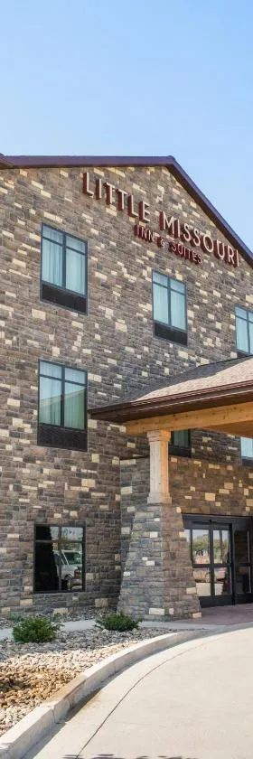 Little Missouri Inn & Suites Watford City，位于Watford City的酒店