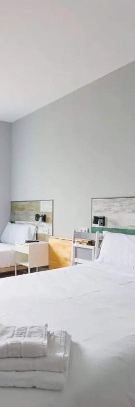 Hey Rooms，位于塞丹约拉·德尔·瓦勒的酒店