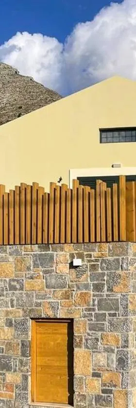 THE AA VILLA: Your Interactive Home Experience!，位于Kastamonítsa的酒店