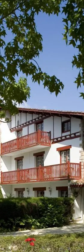 Hotel Argi Eder，位于阿伊诺阿的酒店