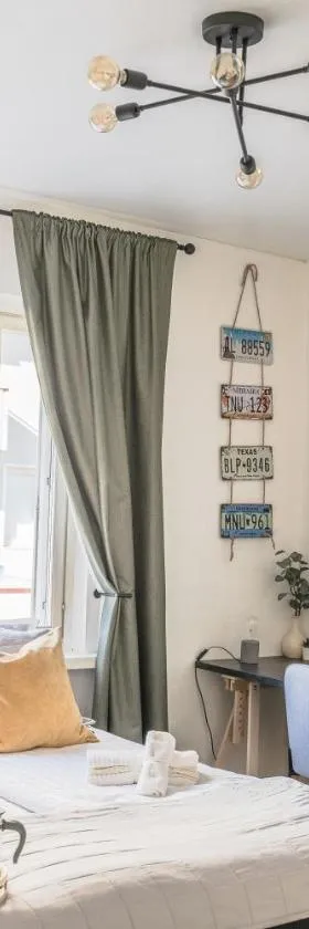 Studio apartment in the heart of Jakobstad，位于皮耶塔尔萨里的酒店