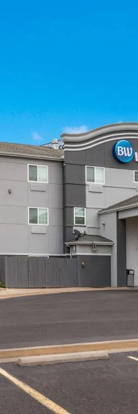Best Western NSU Inn，位于塔勒阔的酒店