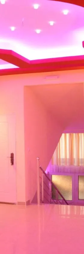 Rooms Turist，位于弗拉迪钦汉的酒店