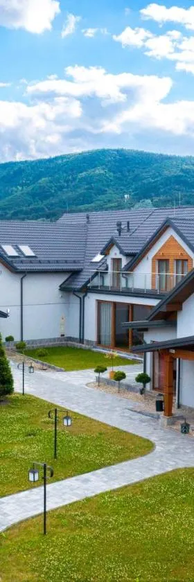 Villa & Gospoda Krakowska，位于Kobiernice的酒店