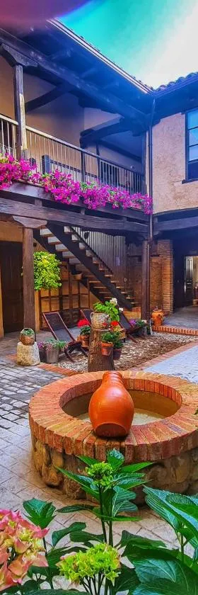 Albergue El Encanto，位于Villares de Órbigo的酒店