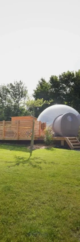 Bulles Odette & Ginette et Tiny House Suzette "Au guet Marais" Etape Insolite，位于巴利瑟尔的酒店