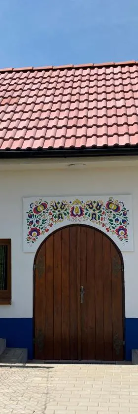 Vinný sklep S&T Výmola，位于Mikulčice的酒店