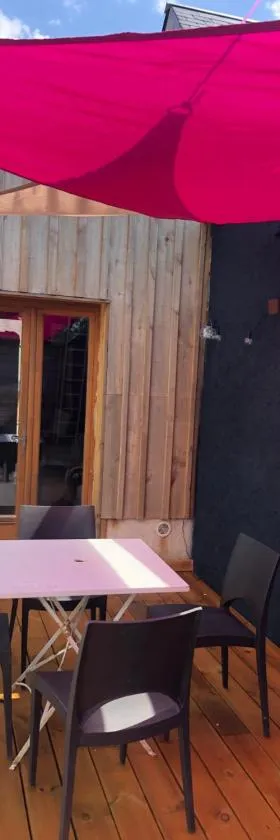 Adorable petite maison sur Loire à vélo，位于维朗德里的酒店