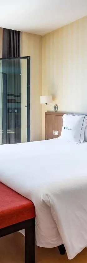 Hotel Ibersol Atrio del Mar，位于洛斯阿尔卡萨雷斯的酒店
