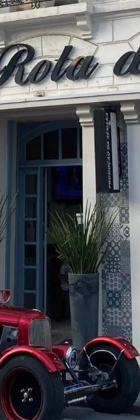 Hotel Rota Do Mar Inn Itajaí Navegantes，位于伊达贾伊的酒店