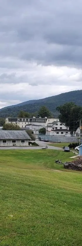 Glenwood Inn & Conference Center，位于特拉华峡谷的酒店