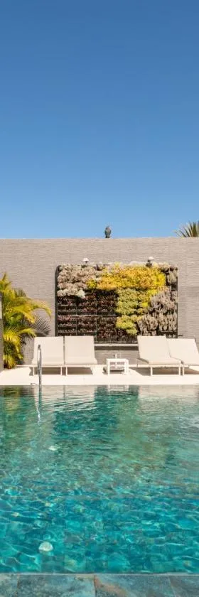 Silvi Villas by TAM Resorts，位于英格兰海滩的酒店