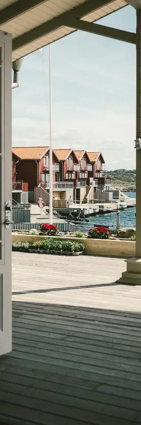 Hotel Strana，位于Hälleviksstrand的酒店