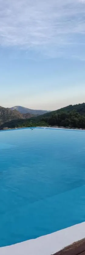 Hotel Apartamento Nueva Alcazaba，位于布斯奇斯塔的酒店