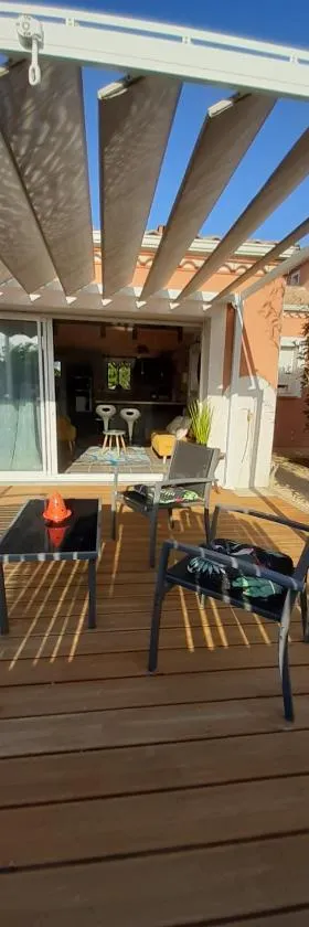 appartement indépendant à 10min des plages au calme proche O'gliss et O'funparken campagne，位于La Jonchère的酒店