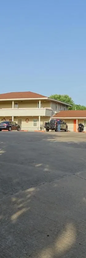 Best Budget Inn，位于迦太基的酒店