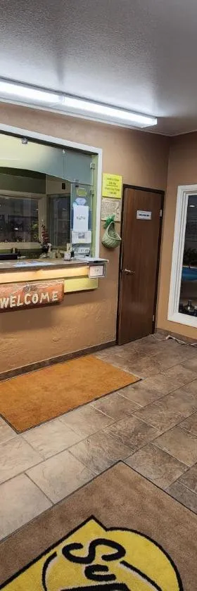 卡特班克速8汽车旅馆，位于Cut Bank的酒店